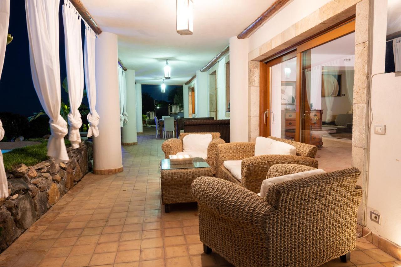 Luxury Taorum Villa With Spectacular Sea Views In Таорміна Екстер'єр фото
