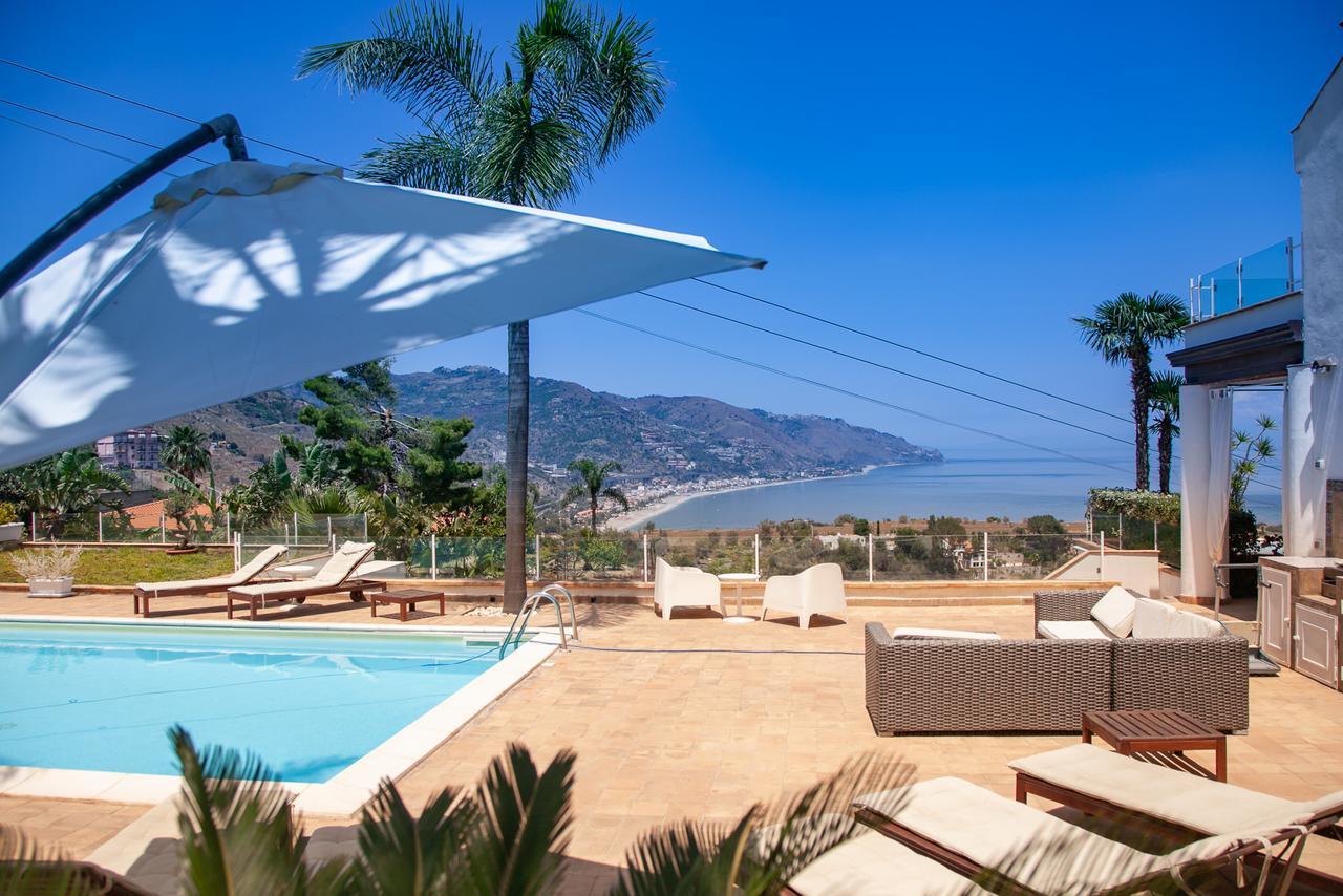 Luxury Taorum Villa With Spectacular Sea Views In Таорміна Екстер'єр фото