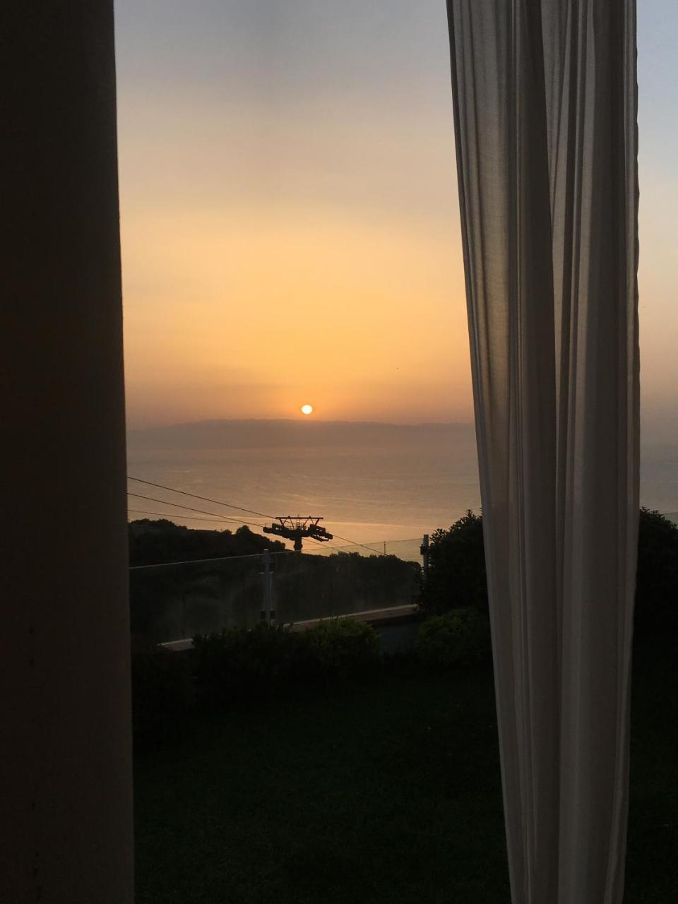 Luxury Taorum Villa With Spectacular Sea Views In Таорміна Екстер'єр фото
